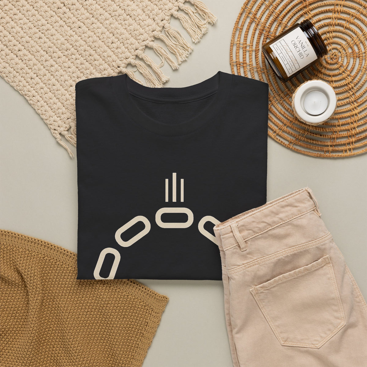 Close Your Circle Tee